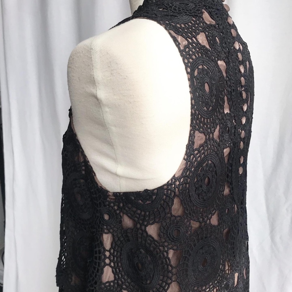 Free People black crochet layered dress Size 0 - Picture 4 of 10